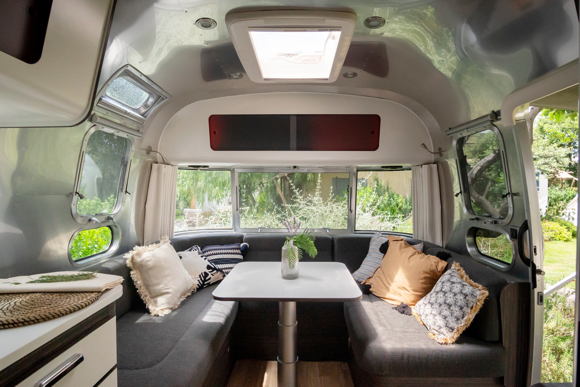 Airstream 684 Airstream Wohnwagen ItalyAirstream Park